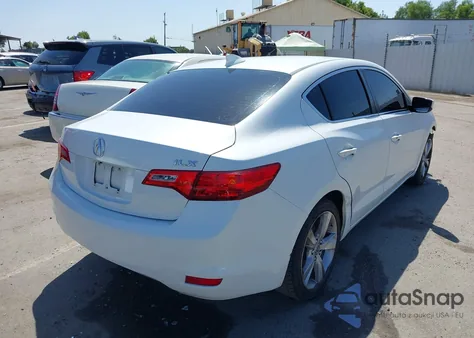 2014 Acura Ilx 2.0L z USA, uszkodzony, nr VIN 19VDE1F34EE008765